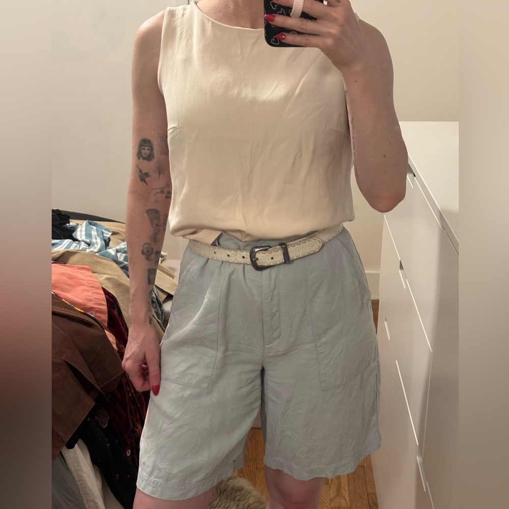 90s Silk Liz Claiborne shorts‎